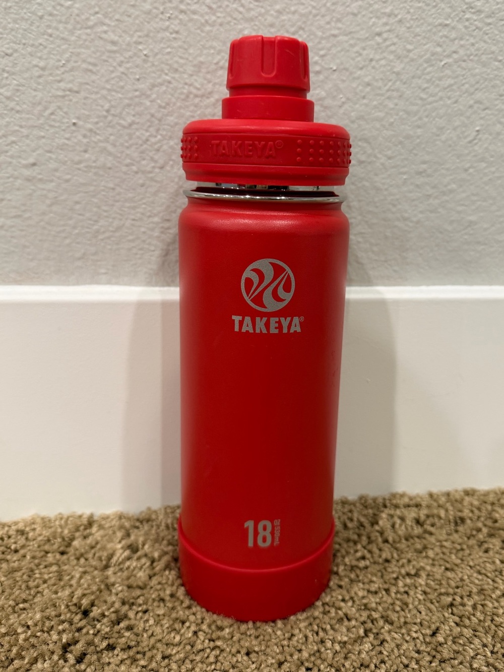 Takeya 18 ounce water bottle - red